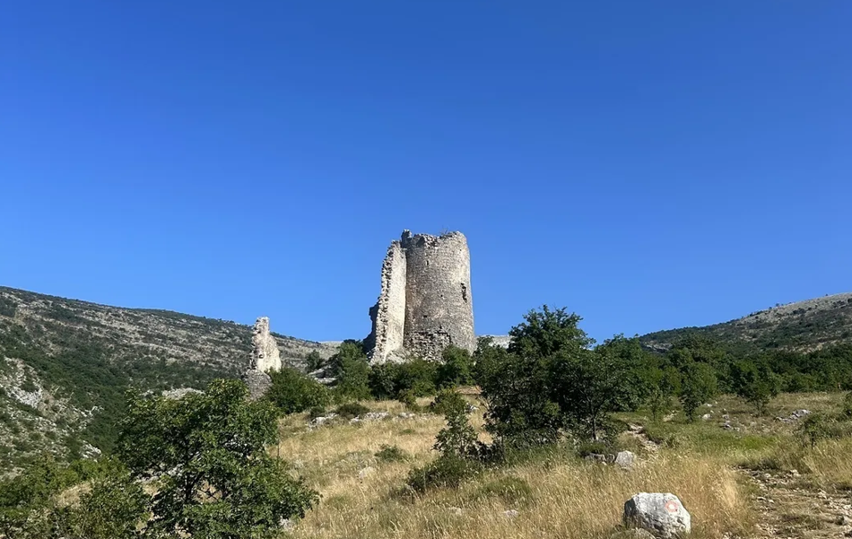 Old Fort Glavash